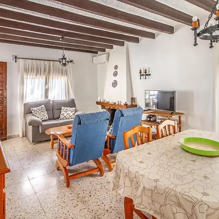 Holiday home Holiday Home Vista Ifach By Interhome