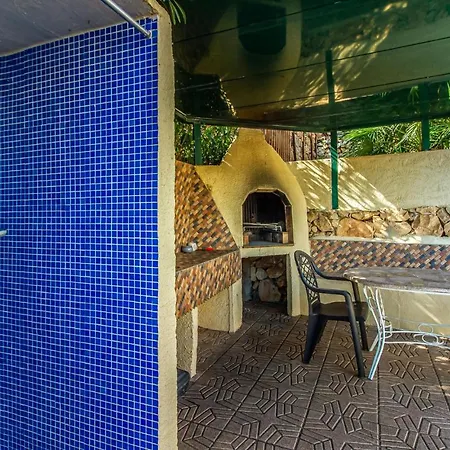 Holiday home Holiday Home Vista Ifach By Interhome *